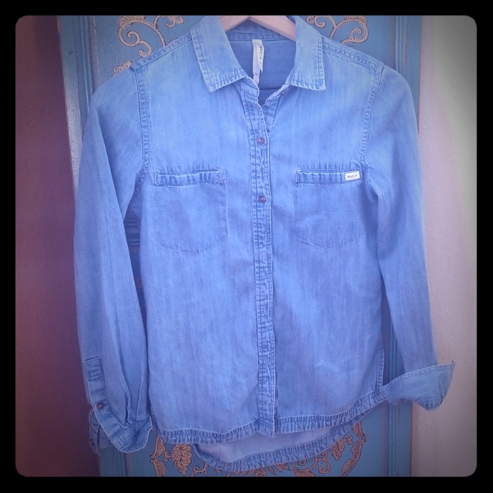 RVCA jean jacket/top ♡